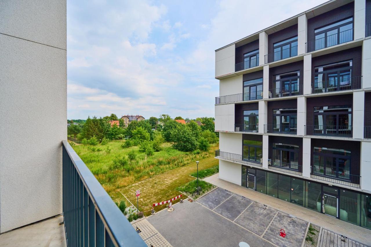 Mezzanine Studio Apartments Zarembowicza Wroclaw Airport By Renters ภายนอก รูปภาพ