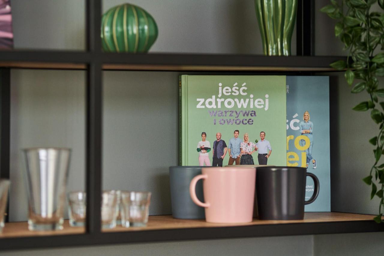 Mezzanine Studio Apartments Zarembowicza Wroclaw Airport By Renters ภายนอก รูปภาพ