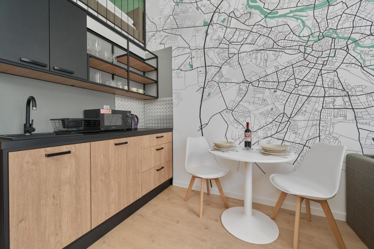Mezzanine Studio Apartments Zarembowicza Wroclaw Airport By Renters ภายนอก รูปภาพ